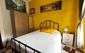 Santa Isabel Low Cost Rooms In Private House